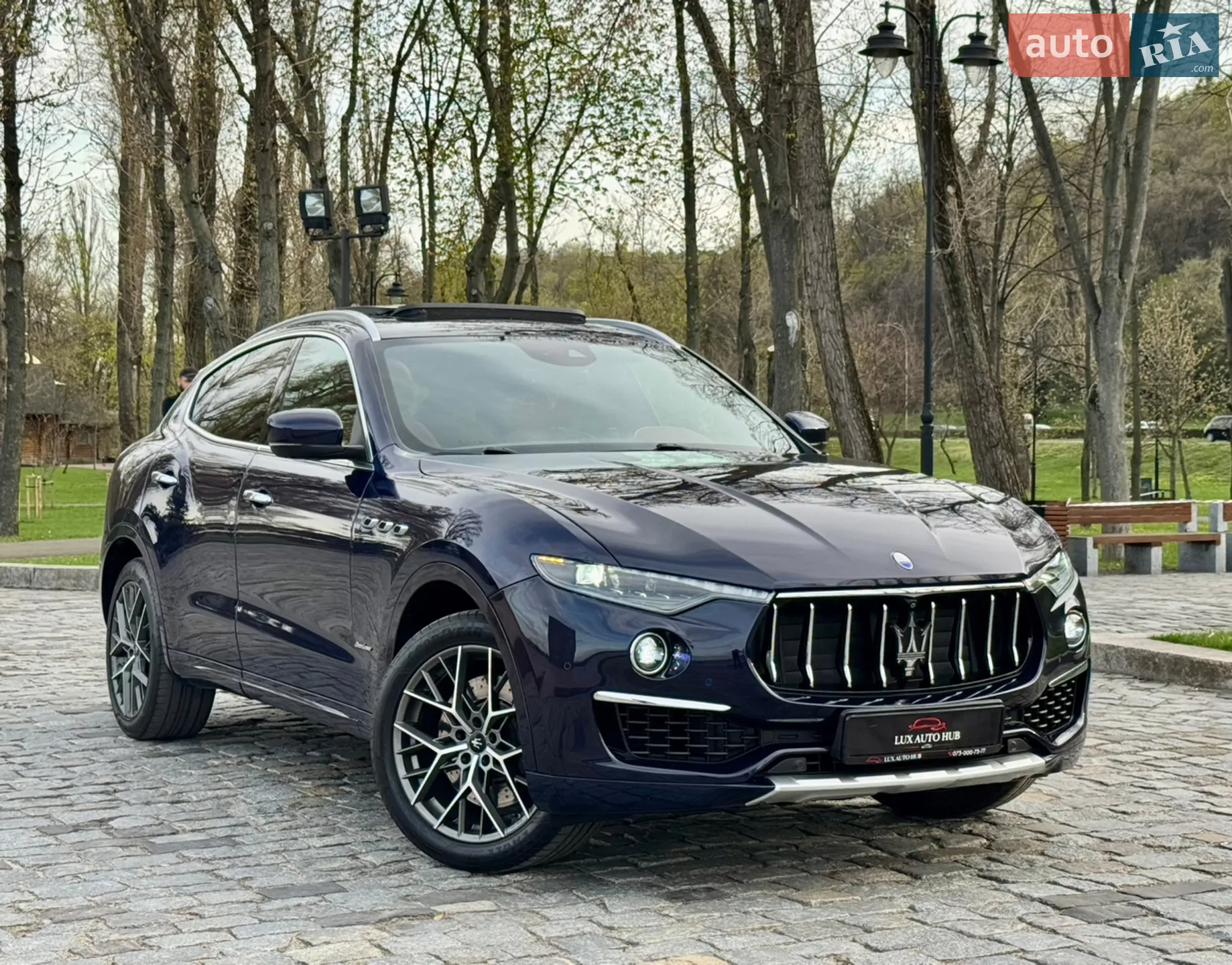 2019 Maserati Levante - мініатюра 8