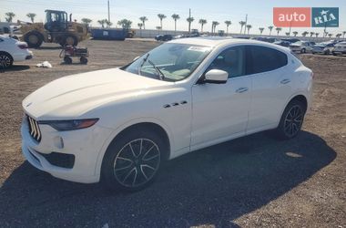 Внедорожник / Кроссовер Maserati Levante 2019 в Львове