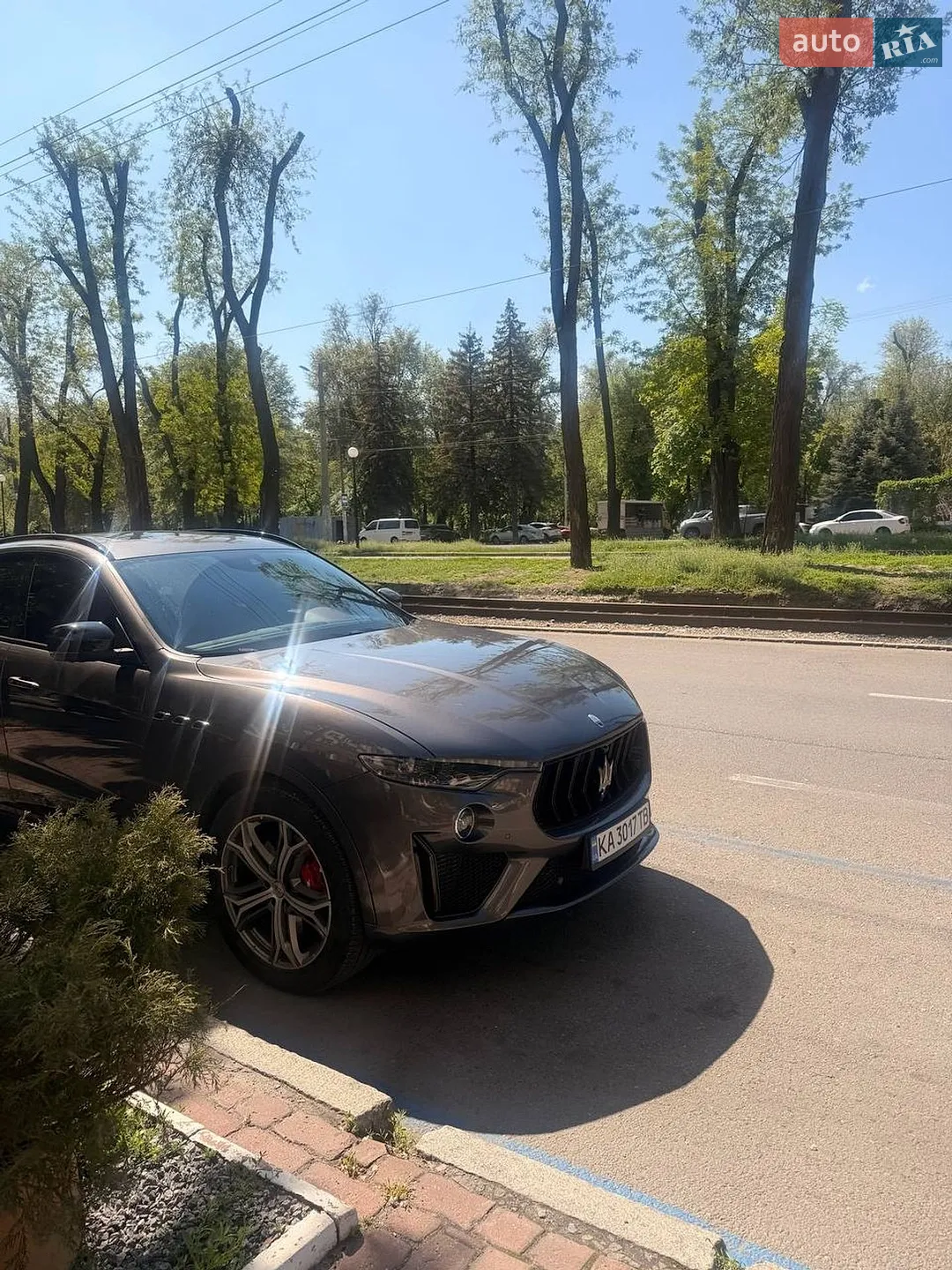 2021 Maserati Levante - мініатюра 3