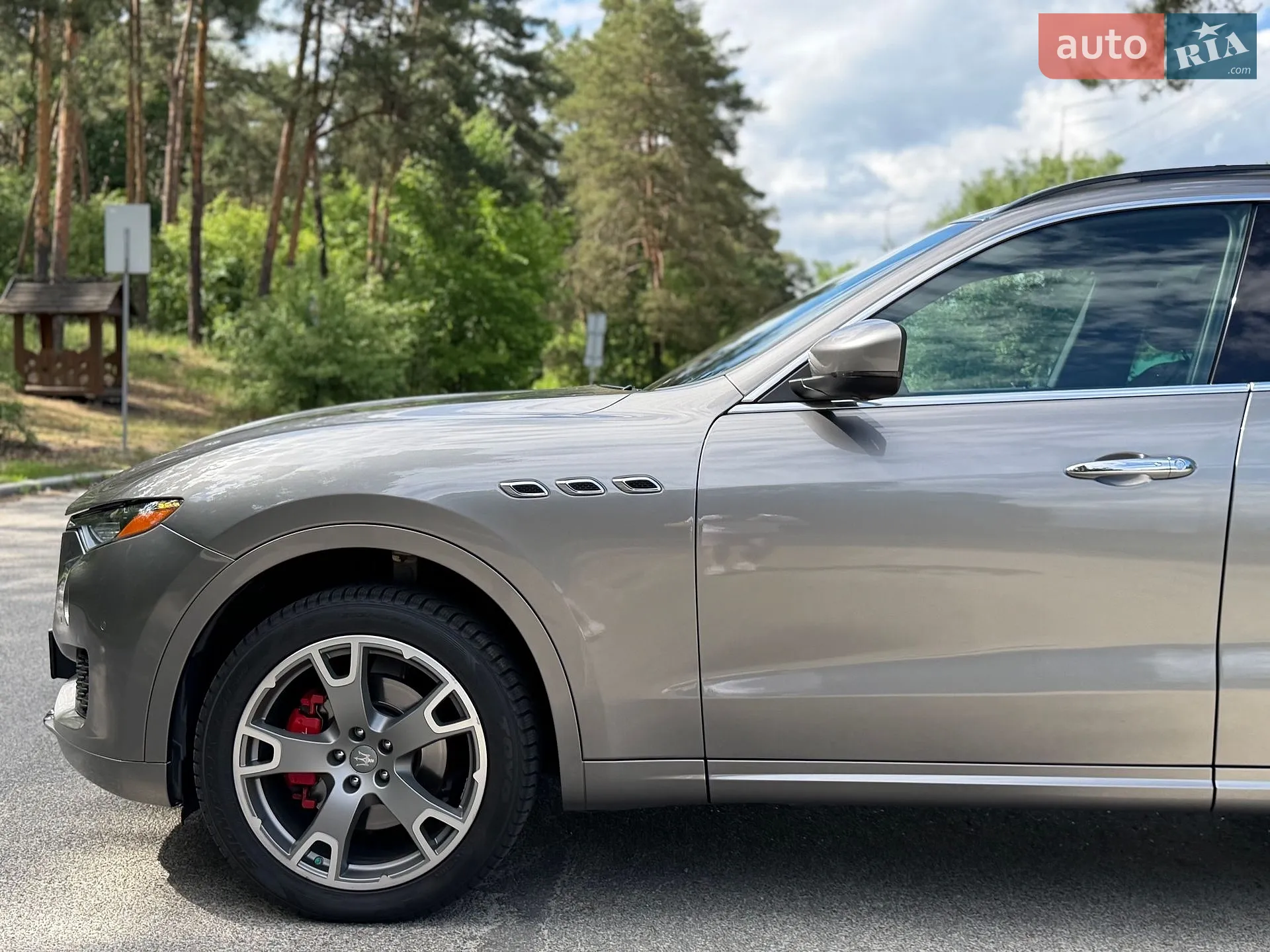 2017 Maserati Levante - мініатюра 9