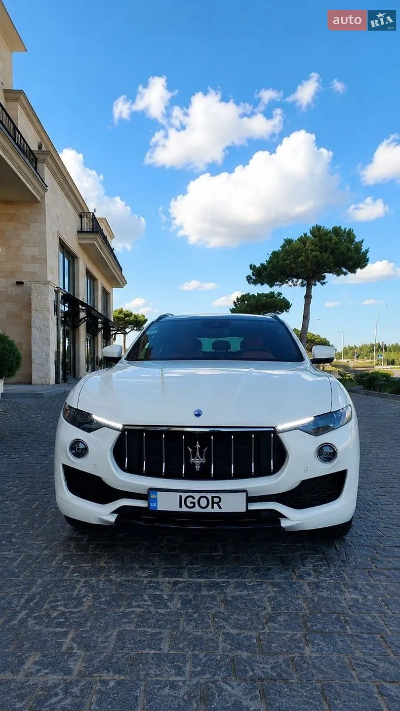 2018 Maserati Levante - фото 1