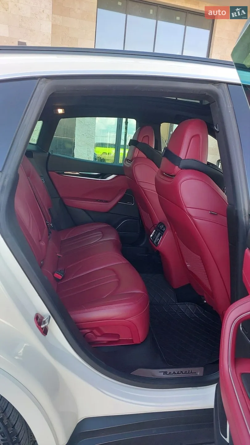2018 Maserati Levante - мініатюра 24