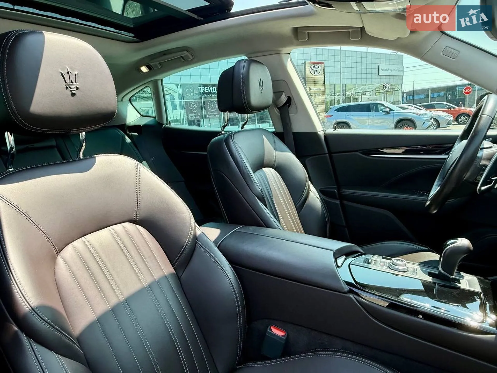 2017 Maserati Levante - мініатюра 26