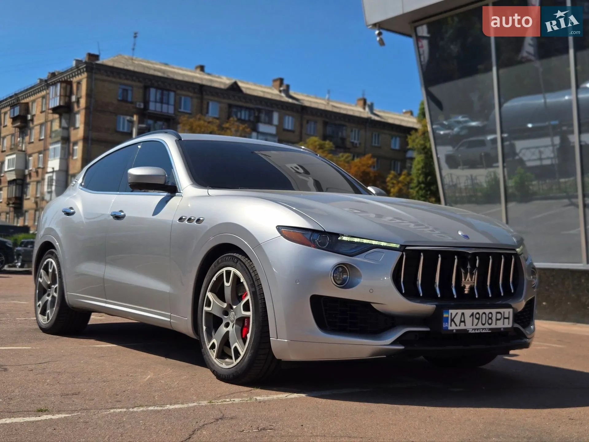 2016 Maserati Levante - фото 1