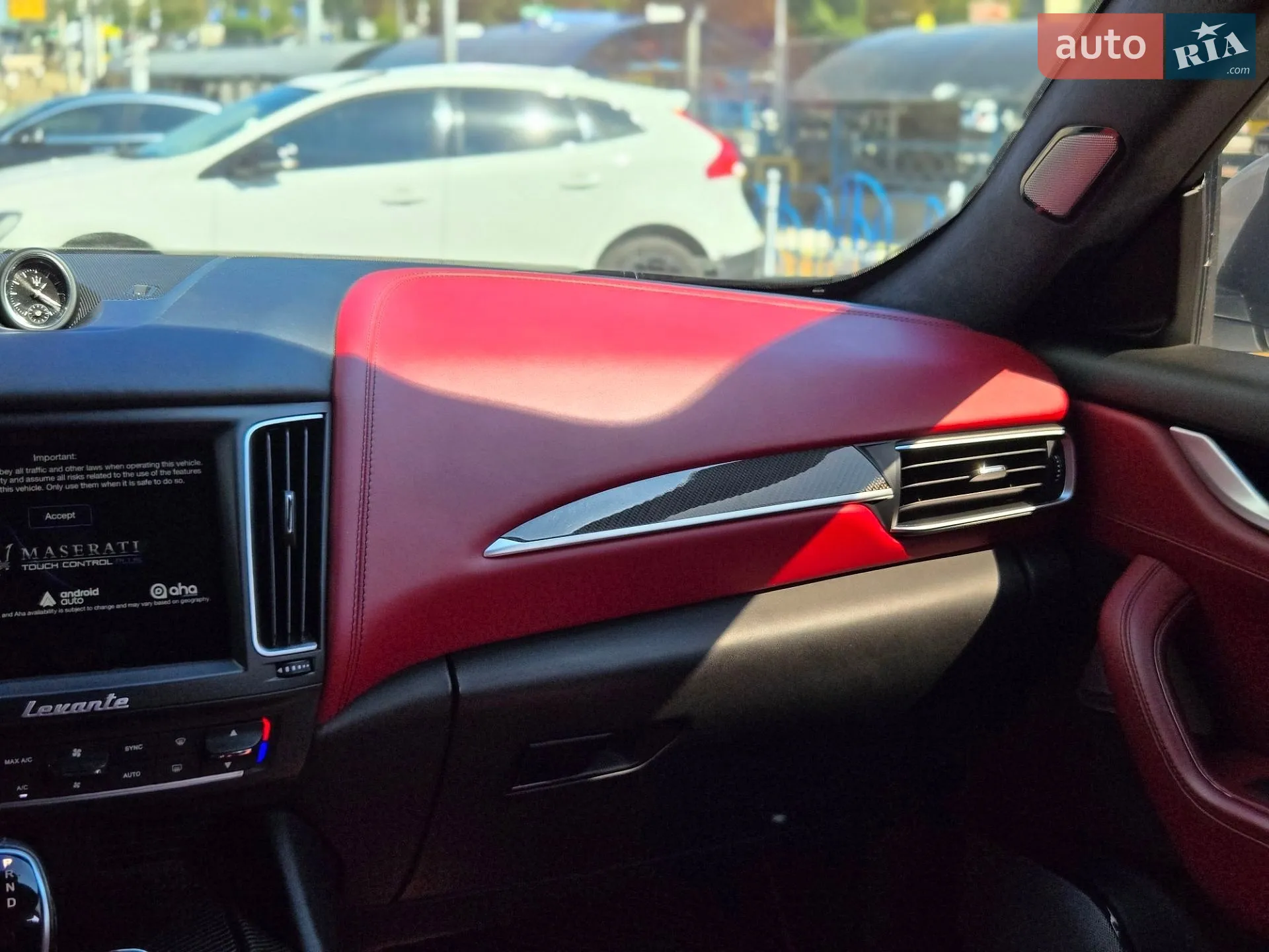 2016 Maserati Levante - мініатюра 26