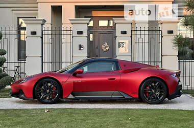 Родстер Maserati MC20 2023 в 