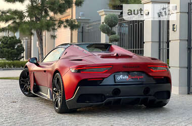 Родстер Maserati MC20 2023 в 