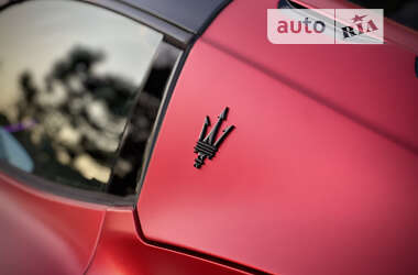 Родстер Maserati MC20 2023 в 