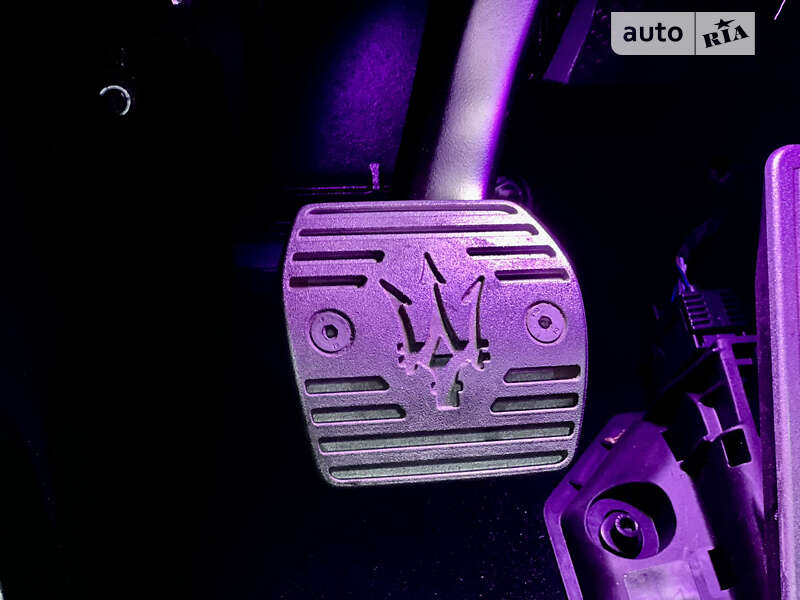 Родстер Maserati MC20 2023 в Одессе фото 70 Родстер Maserati MC20 2023 в Одессе