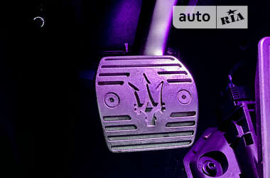 Родстер Maserati MC20 2023 в 