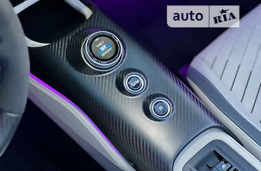 Родстер Maserati MC20 2023 в 
