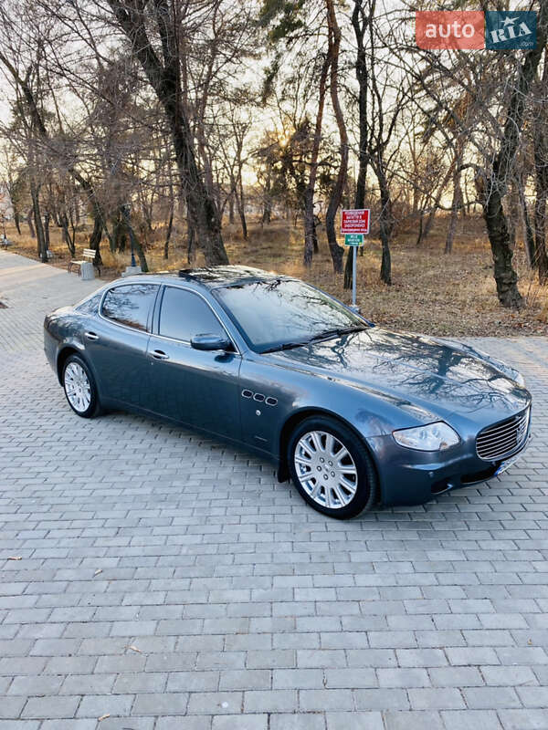 Седан Maserati Quattroporte 2007 в Дніпрі