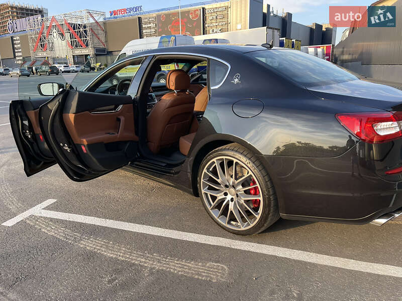 Седан Maserati Quattroporte 2013 в Киеве