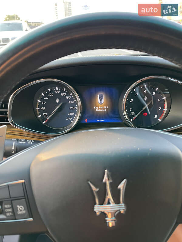Седан Maserati Quattroporte 2013 в Киеве