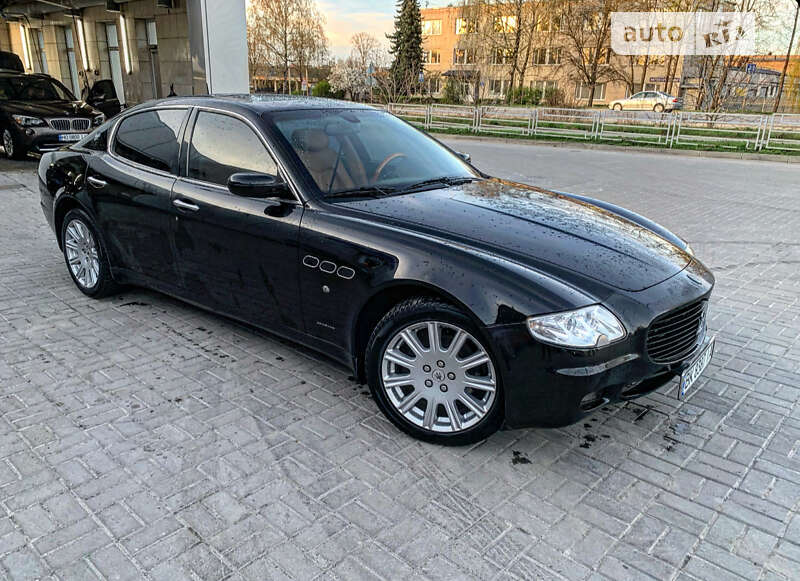 Седан Maserati Quattroporte 2005 в Тернополе