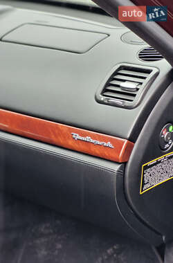 Седан Maserati Quattroporte 2006 в 