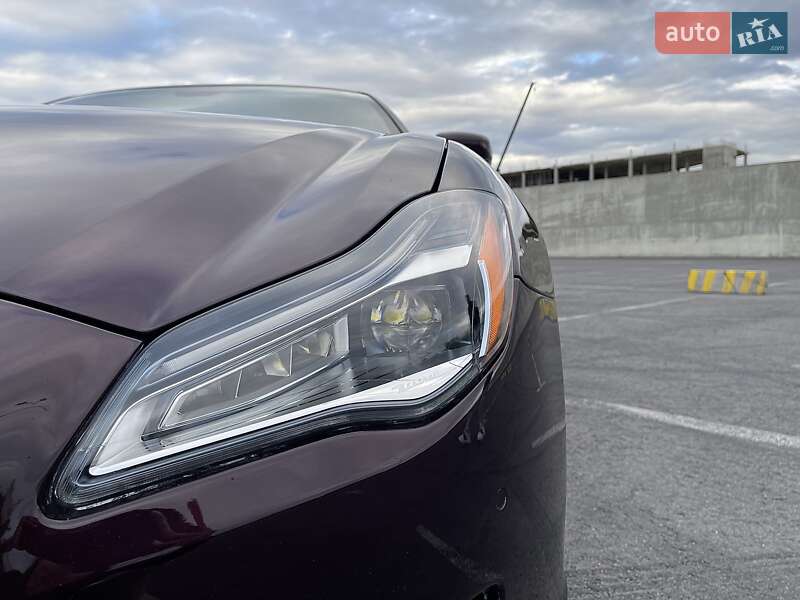 Седан Maserati Quattroporte 2016 в Днепре