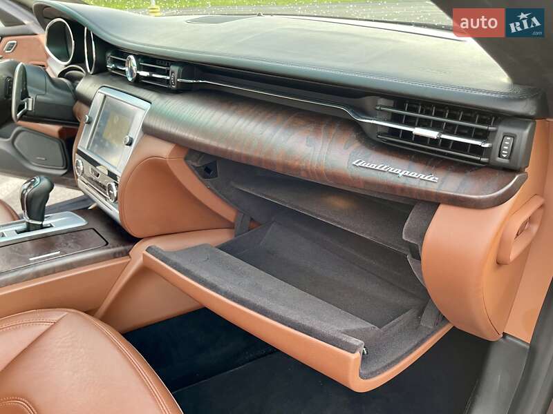 Седан Maserati Quattroporte 2016 в Днепре
