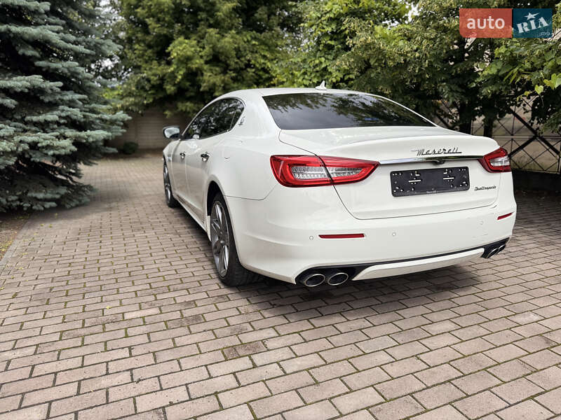Maserati Quattroporte 2017