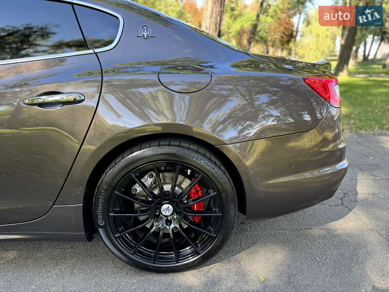 Седан Maserati Quattroporte 2018 в Киеве