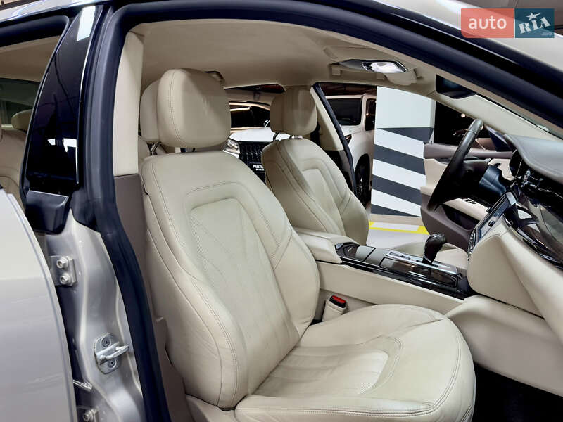 Седан Maserati Quattroporte 2013 в Киеве