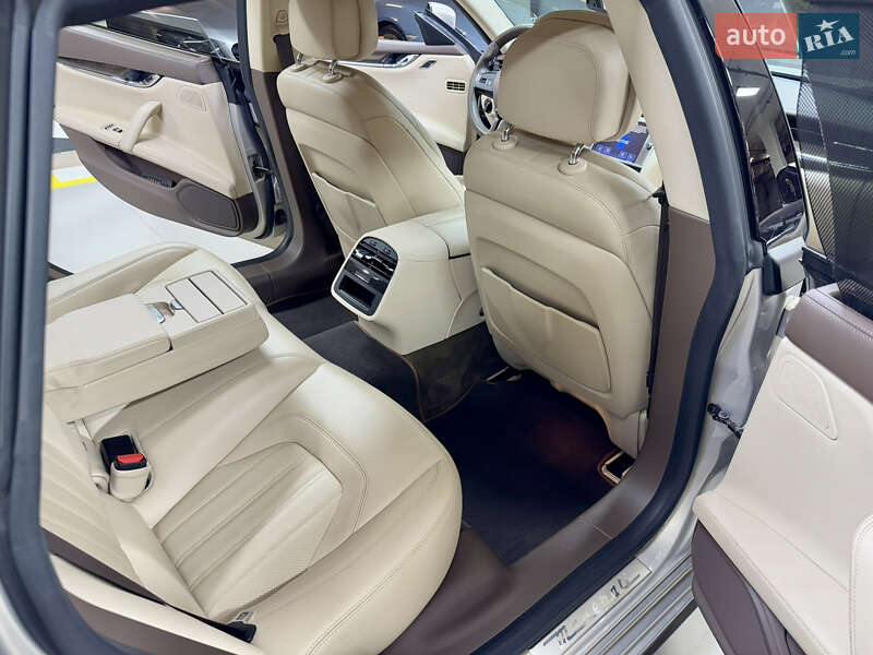 Седан Maserati Quattroporte 2013 в Киеве