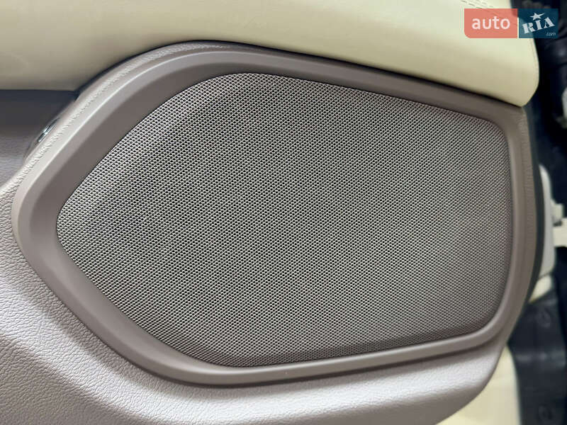 Седан Maserati Quattroporte 2013 в Киеве