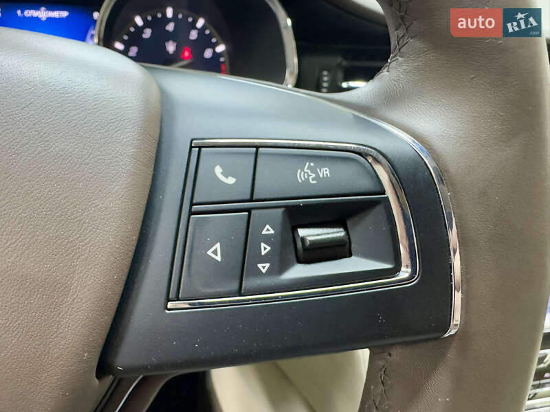 Седан Maserati Quattroporte 2013 в Киеве