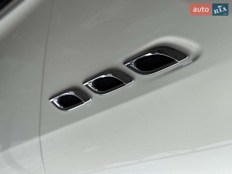 Седан Maserati Quattroporte 2015 в Киеве