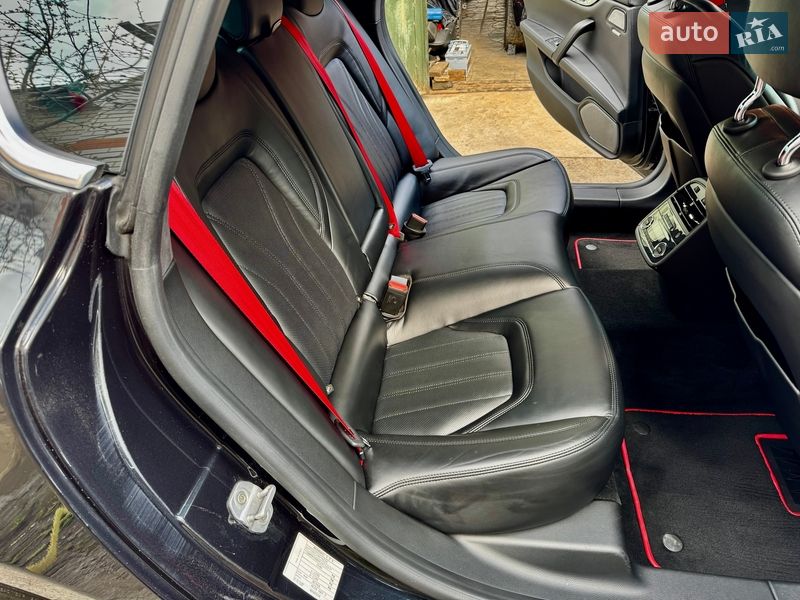 Седан Maserati Quattroporte 2013 в Броварах