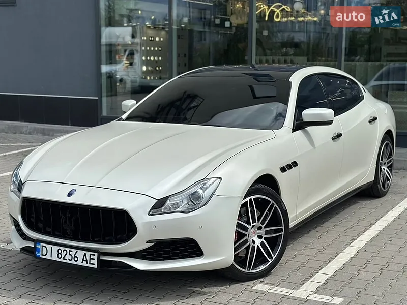 Maserati Quattroporte