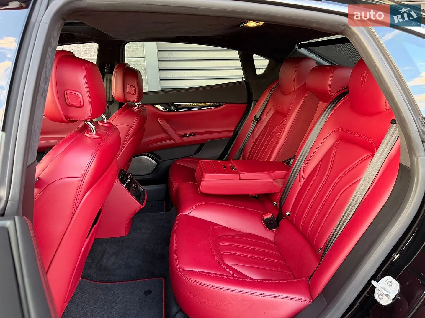 2016 Maserati Quattroporte - мініатюра 12