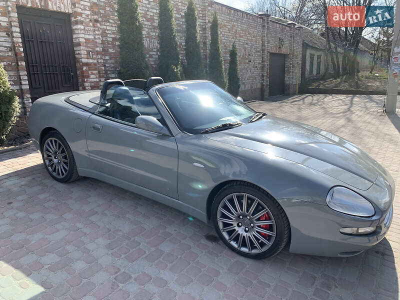 Кабриолет Maserati Spyder 2005 в Днепре