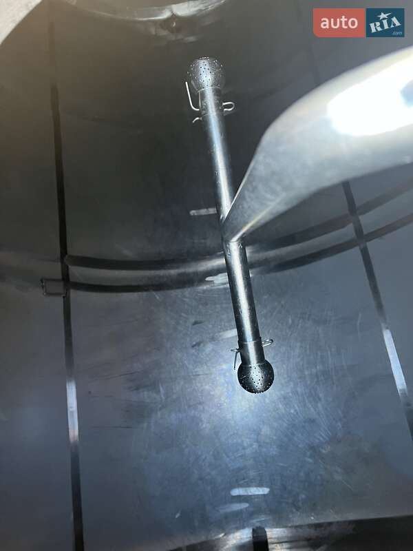 Цистерна напівпричіп Massenza 4SVN-511 1994 в Чернівцях