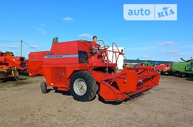 Комбайн зернозбиральний Massey Ferguson 330 2005 в Луцьку