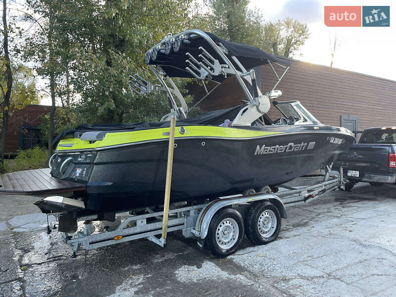 Катер MasterCraft XT20 2017 в Києві