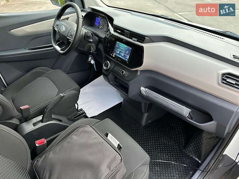 Грузовой фургон Maxus e-Deliver 3 2022 в Киеве фото 11 Грузовой фургон Maxus e-Deliver 3 2022 в Киеве
