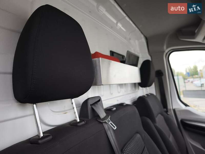 Грузовой фургон Maxus e-Deliver 9 2021 в Киеве