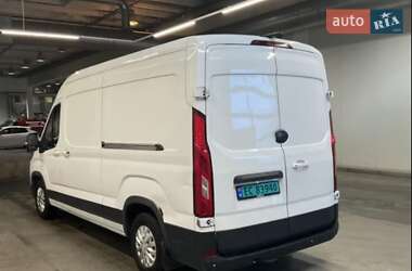 Вантажний фургон Maxus e-Deliver 9 2021 в Києві