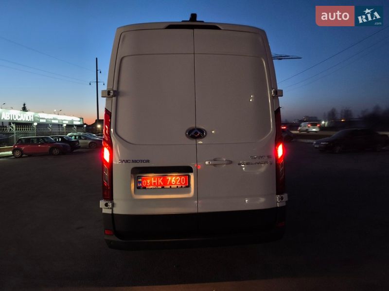 Грузовой фургон Maxus e-Deliver 9 2023 в Киеве