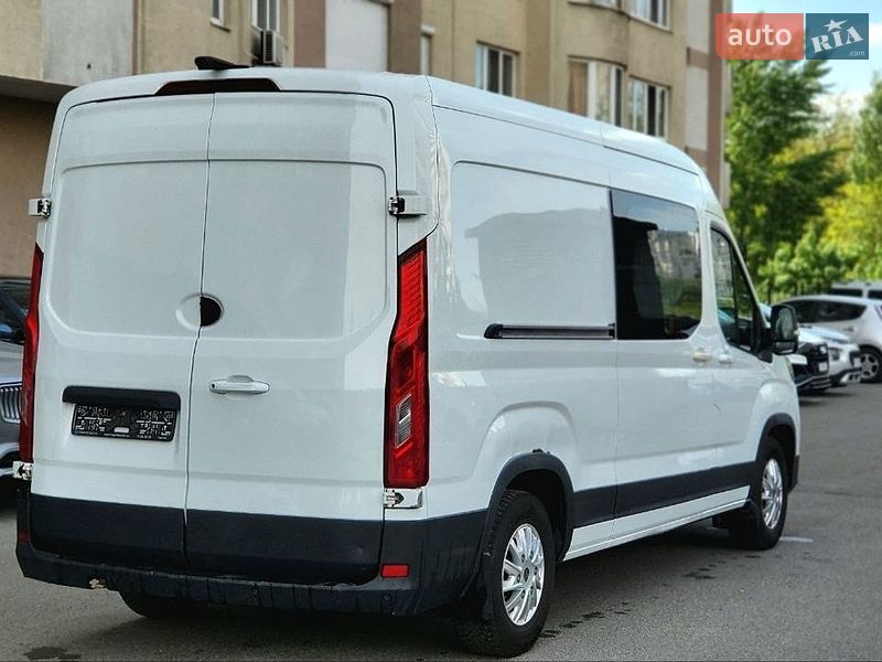 Грузовой фургон Maxus e-Deliver 9 2021 в Киеве