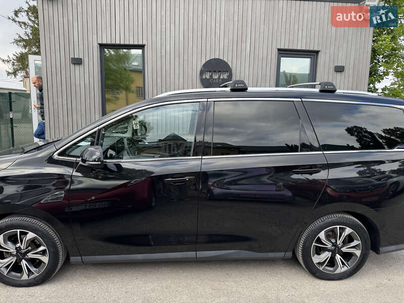 Минивэн Maxus Euniq 5 2020 в Тернополе фото 11 Минивэн Maxus Euniq 5 2020 в Тернополе