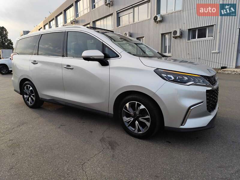 Минивэн Maxus Euniq 5 2020 в Киеве