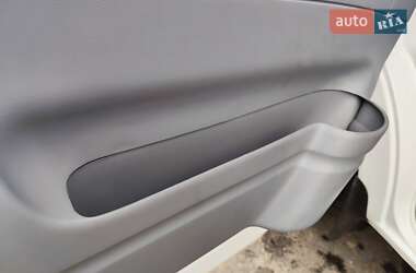 Грузовой фургон Maxus EV80 2019 в 