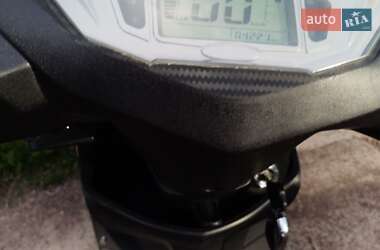Скутер Maxxter Falcon 2022 в 