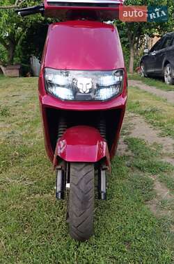 Скутер Maxxter Lumina 2024 в 
