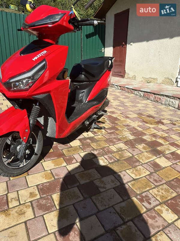 Скутер Maxxter Neos II 2023 в Белогорье