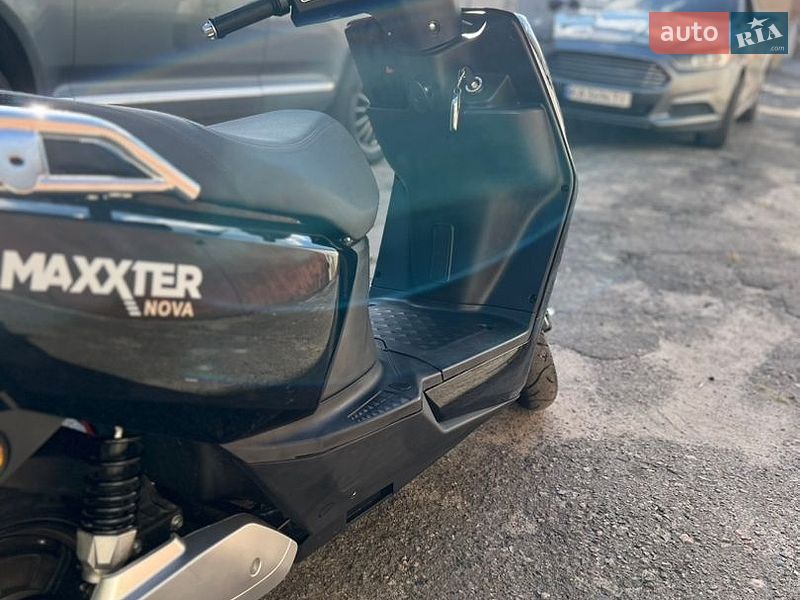 Макси-скутер Maxxter Nova 2025 в Киеве