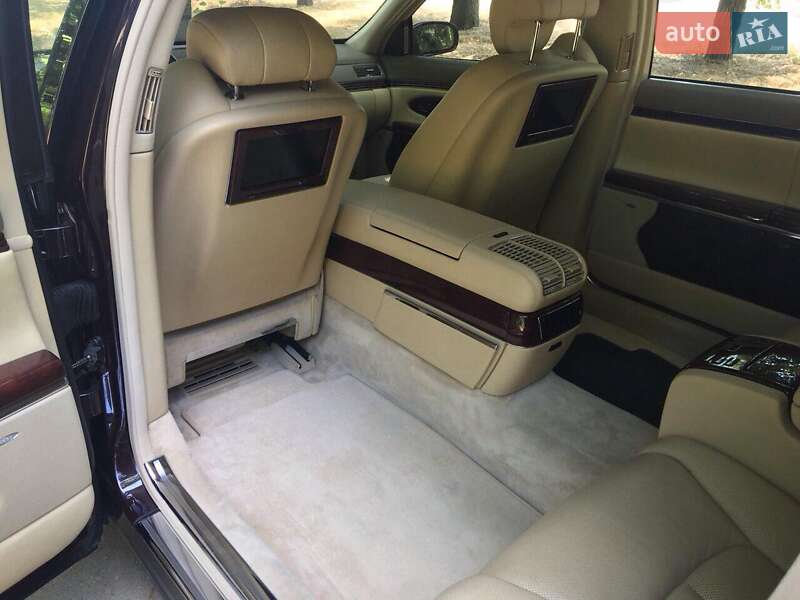 Седан Maybach 62 2006 в Никополе