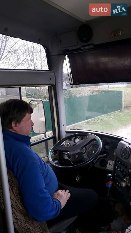 Туристический / Междугородний автобус МАЗ 256 2006 в Киеве